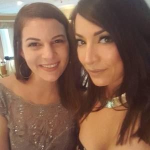 Meet your Posher, Kara